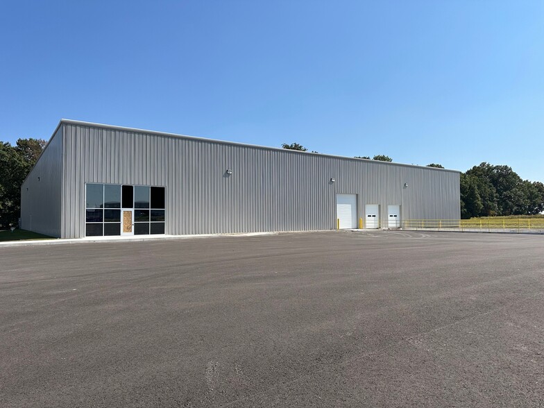 Primary Photo Of 1035 Rogers Drive, Columbia City Warehouse For Lease