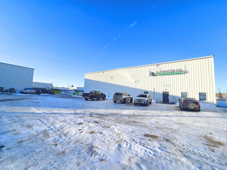 More Photos Of 9305 27th Ave NW, Edmonton Manufacturing For Lease