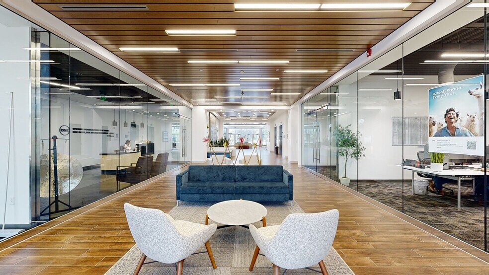 More Photos Of 11240 S River Heights Dr, South Jordan Office For Lease