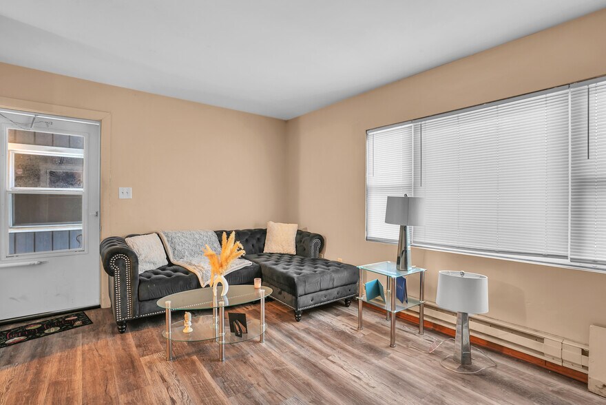 More Photos Of 6922 Columbia ave, Hammond Multifamily For Sale
