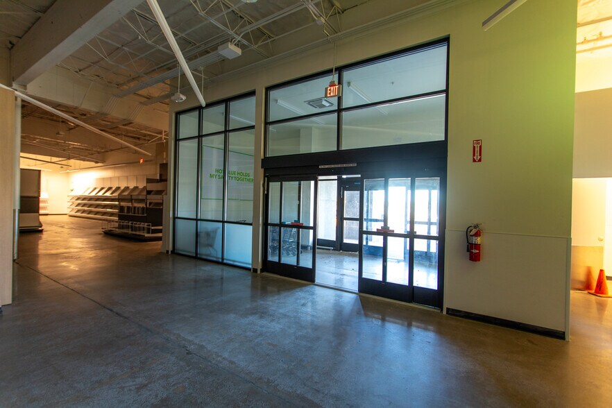 More Photos Of 1200 10th Ave S, Great Falls General Retail For Lease