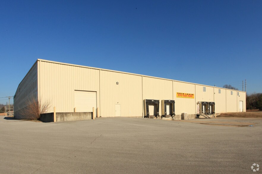 More Photos Of 150 Quality St, Munfordville Warehouse For Lease