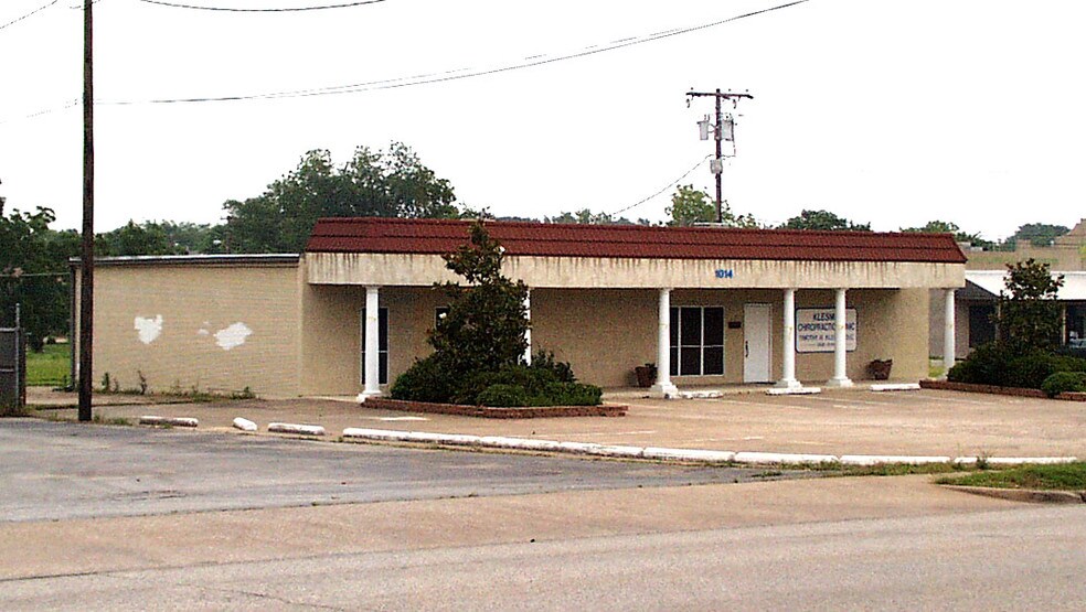 Primary Photo Of 1014 S Main St, Duncanville Freestanding For Sale