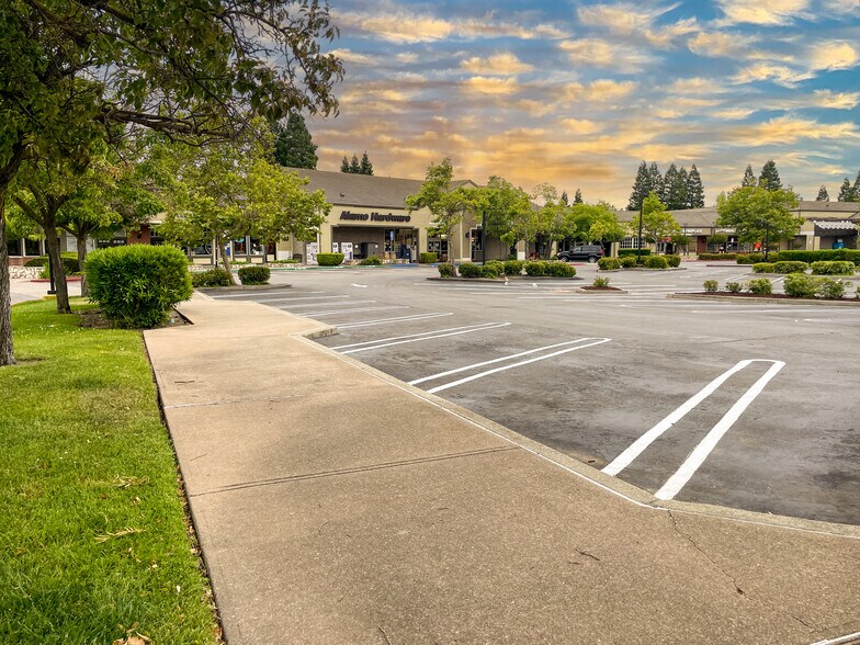 More Photos Of 3402-3498 Camino Tassajara, Danville Unknown For Lease