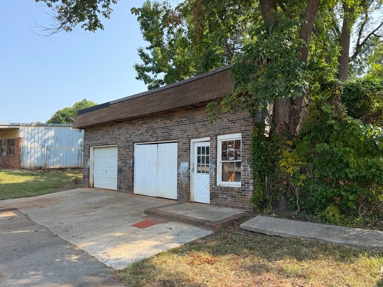 More Photos Of 2993 N Columbia St, Milledgeville Auto Dealership For Sale
