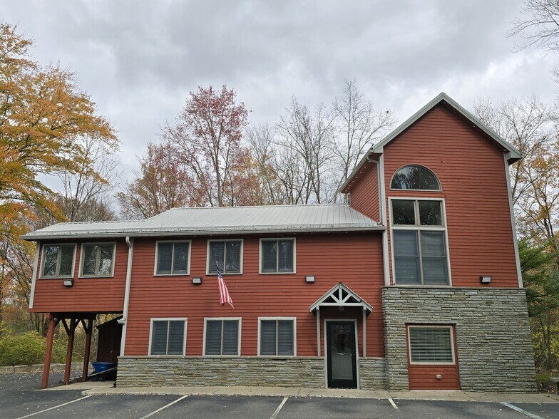 More Photos Of 237 US-206, Sandyston Medical For Sale