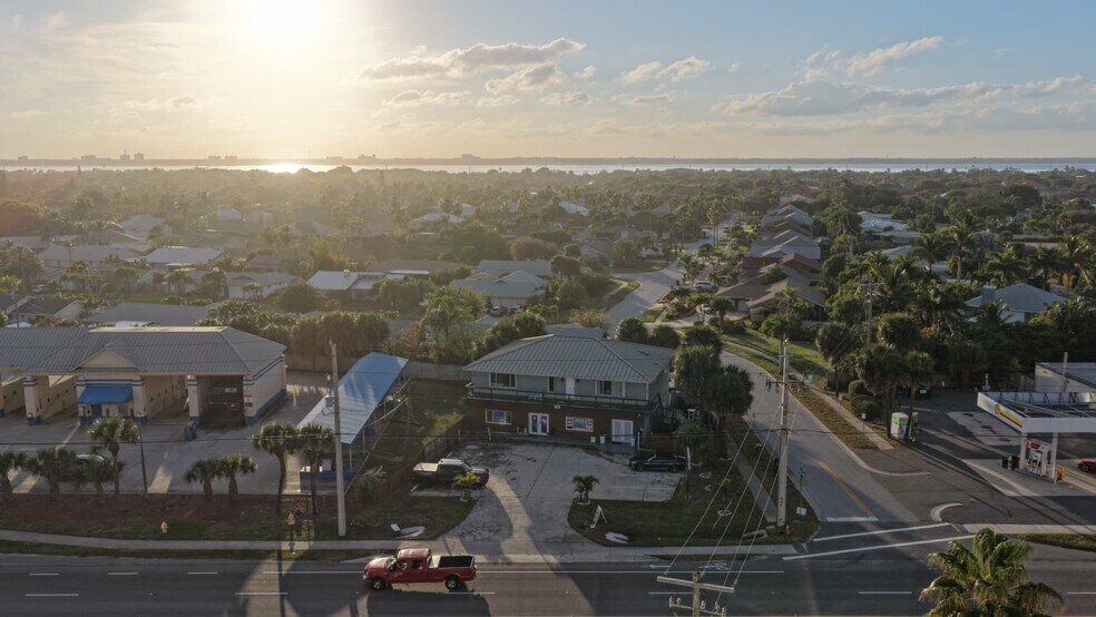 More Photos Of 1520 N Highway A1A, Indialantic General Retail For Lease