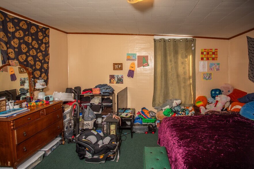 More Photos Of 15 E Hill Rd, Covington Apartments For Sale