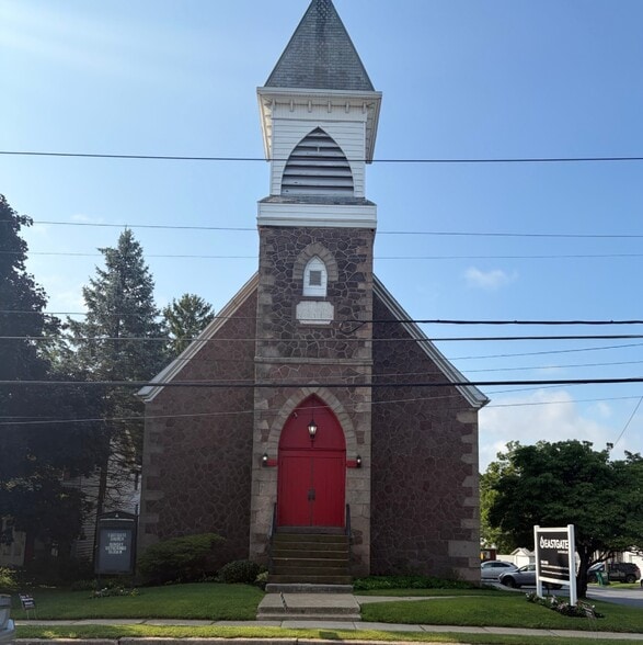 More Photos Of 3002 Main St, Morgantown Religious Facility For Sale