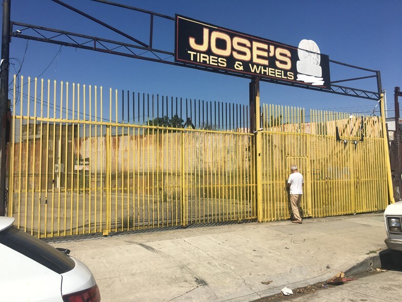 More Photos Of 4619 Telegraph Rd, Los Angeles Land For Lease