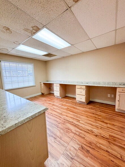More Photos Of 115 S Munford St, Covington Medical For Sale
