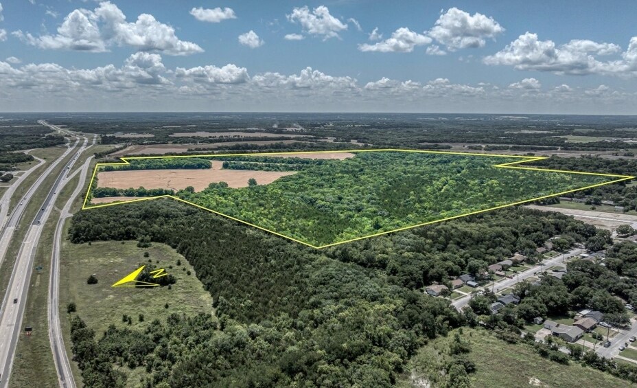 More Photos Of 6513 Preston Rd, Plano Medical For Sale