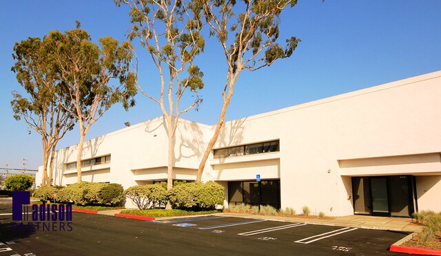 More Photos Of 1811-1855 Centinela Ave, Santa Monica Research And Development For Lease