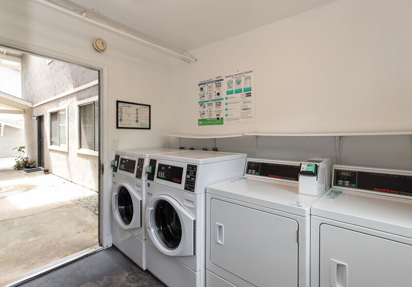 More Photos Of 3260 Alexander Dr, Redding Apartments For Sale