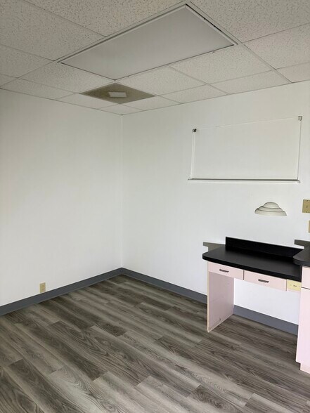 More Photos Of 3120 SW 27th Ave, Ocala Medical For Lease