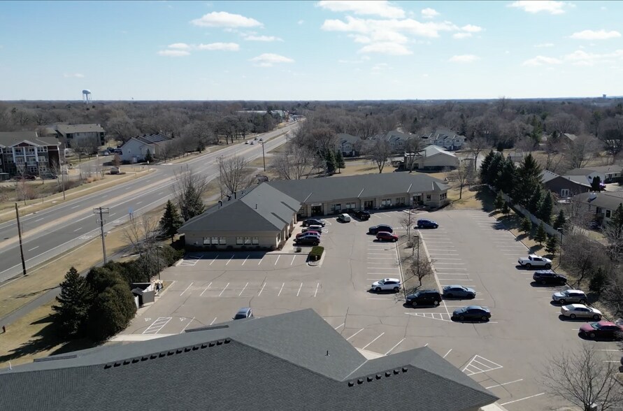 More Photos Of 3738-3776 Coon Rapids Blvd NW, Coon Rapids Medical For Lease