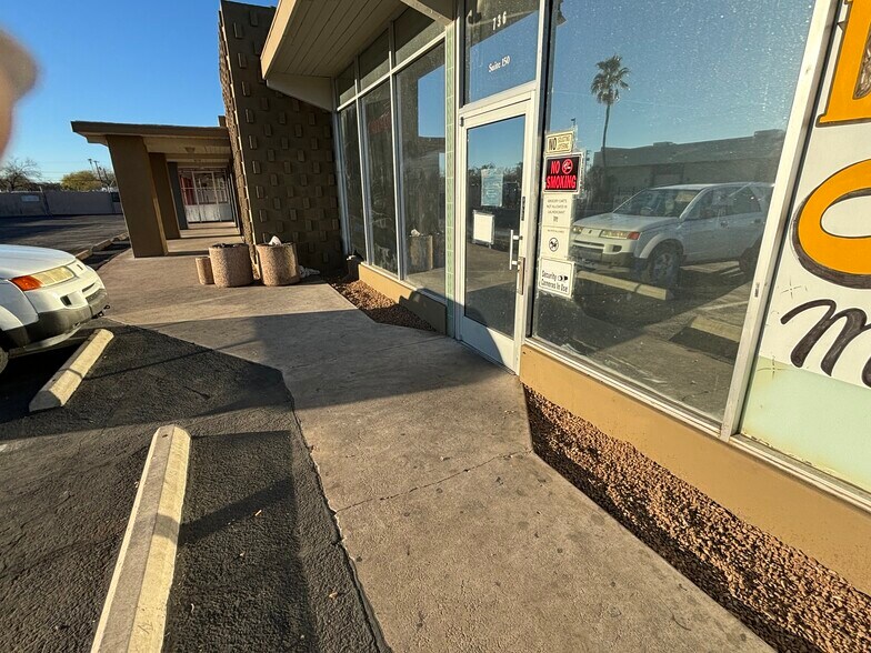 More Photos Of 736-746 E Fort Lowell Rd, Tucson Storefront For Sale