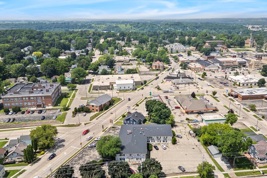 More Photos Of 240 E Fond du Lac St, Ripon Hotel For Sale