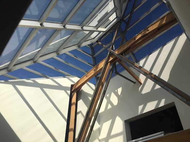 More Photos Of 9046 Lindblade St, Culver City Loft Creative Space For Lease