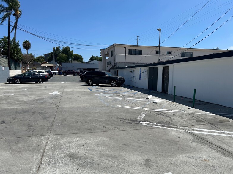 More Photos Of 1231-1243 Highland Ave, National City Storefront Retail Office For Lease