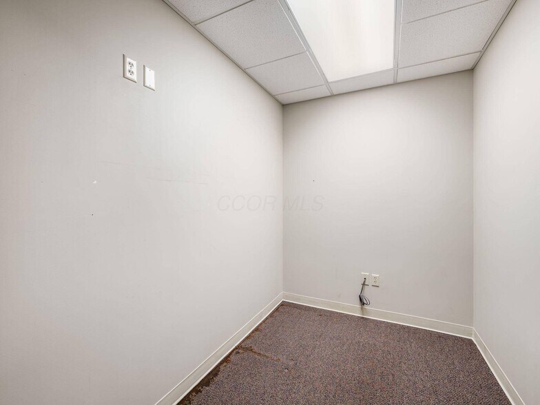 More Photos Of 4960 Middle Urbana Rd, Springfield Medical For Sale