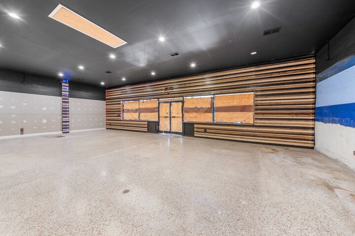 More Photos Of 4701-4707 Hillsborough Rd, Durham General Retail For Lease