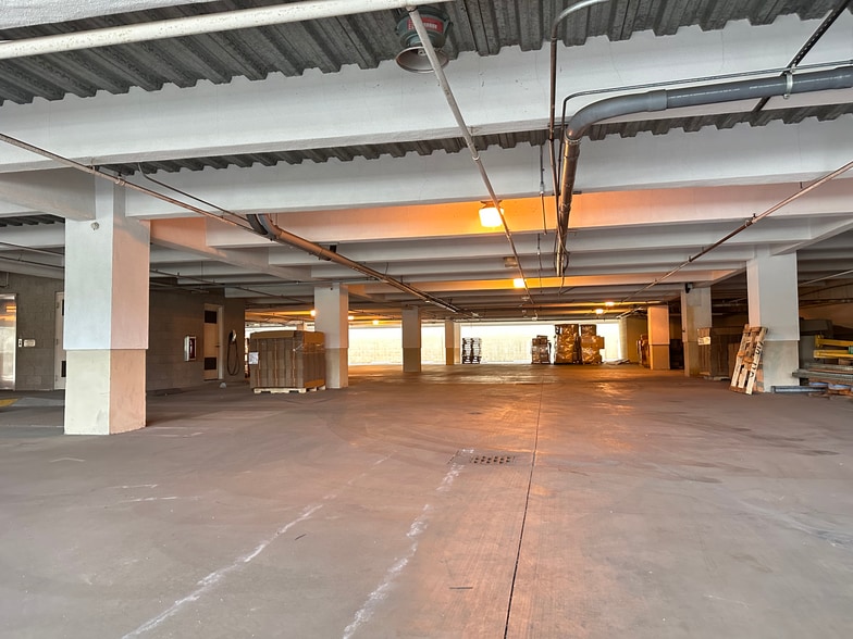 More Photos Of 1166 W Garvey Ave, Monterey Park Flex For Lease