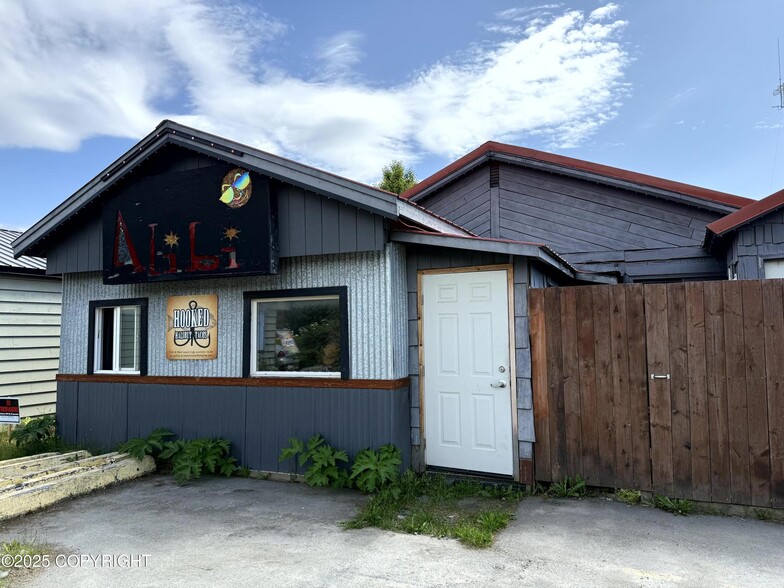 Primary Photo Of 453 E Pioneer Ave, Homer Bar For Sale