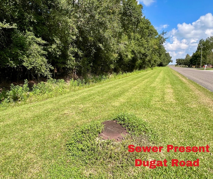 More Photos Of 14.670ac IH-10, Winnie Land For Sale