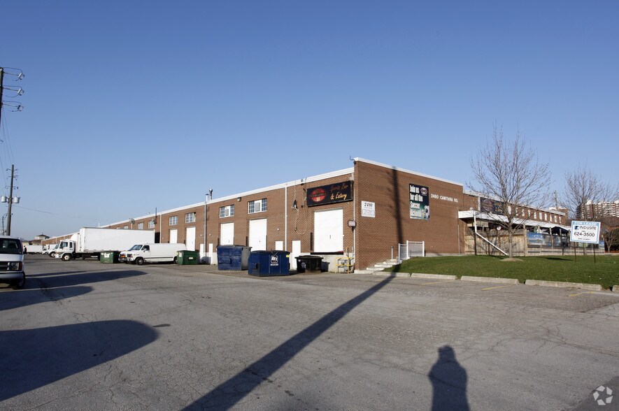 More Photos Of 2480 Cawthra Rd, Mississauga Flex For Lease