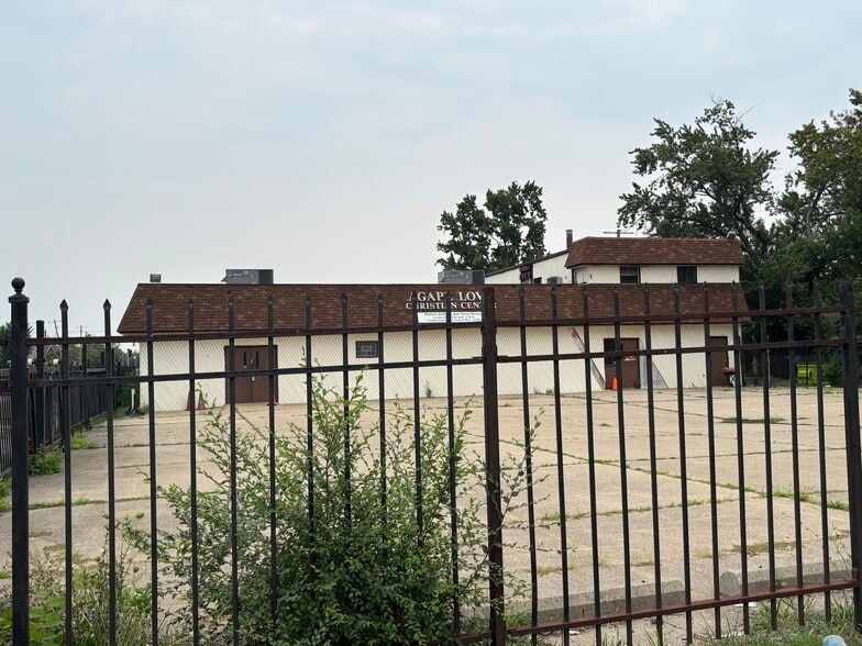 More Photos Of 11250 Hayes St, Detroit Religious Facility For Sale
