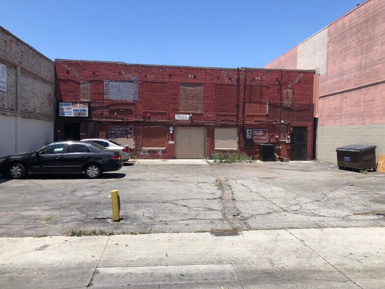 More Photos Of 6822-6828 Pacific Blvd, Huntington Park Storefront For Sale