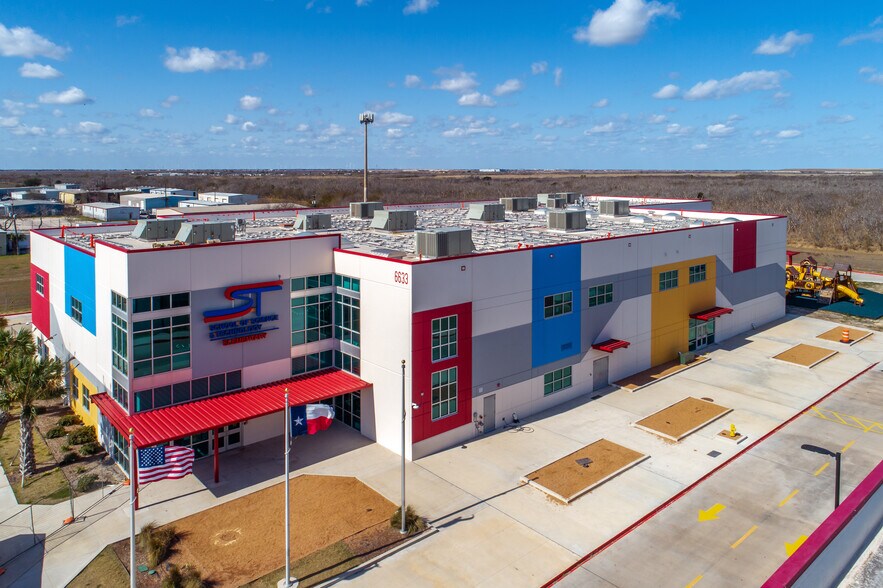 More Photos Of 6609 Evans Rd, Corpus Christi Schools For Sale