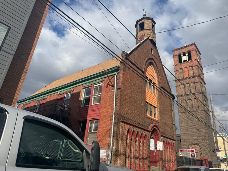 More Photos Of 1900 S 16th St, Philadelphia Apartments For Sale