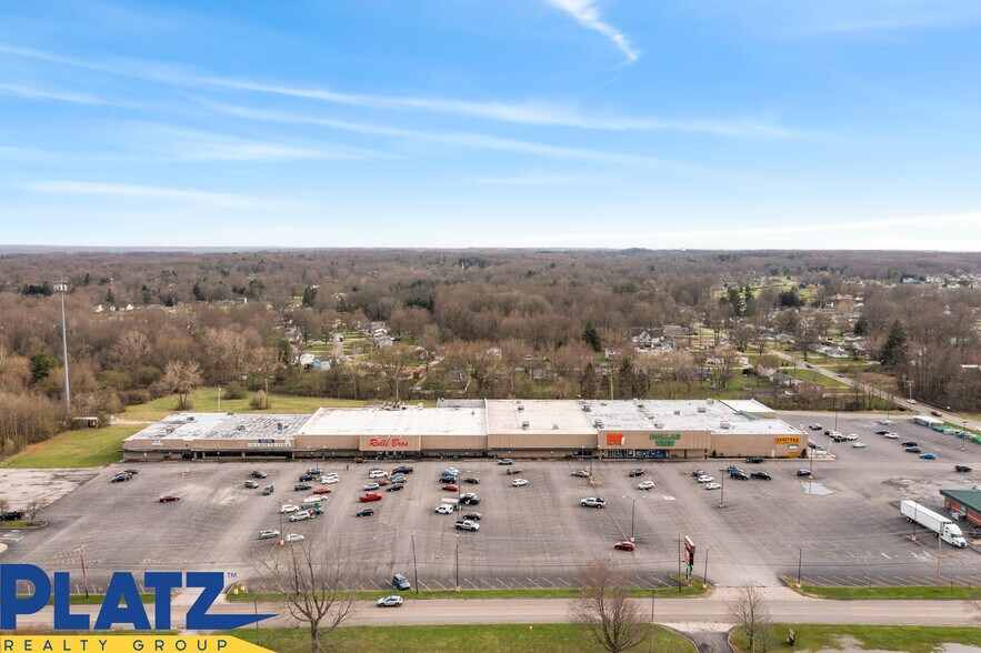 More Photos Of 4317-4341 Kirk Rd, Youngstown Storefront For Lease