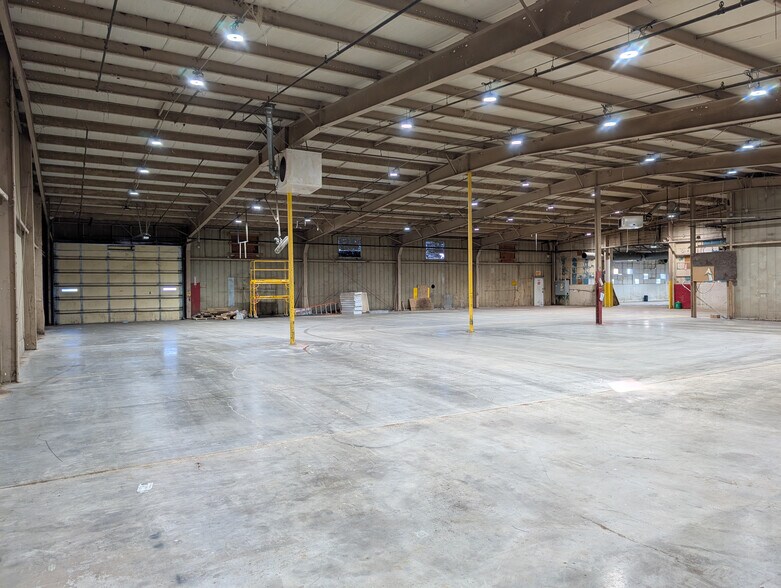 More Photos Of 200 N Galveston St, Cherryvale Industrial For Sale