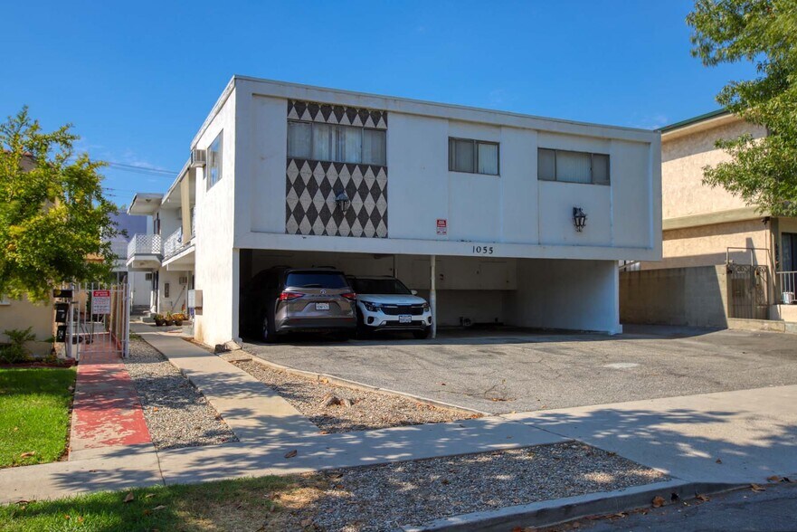 More Photos Of 1055 Grover Ave, Glendale Apartments For Sale