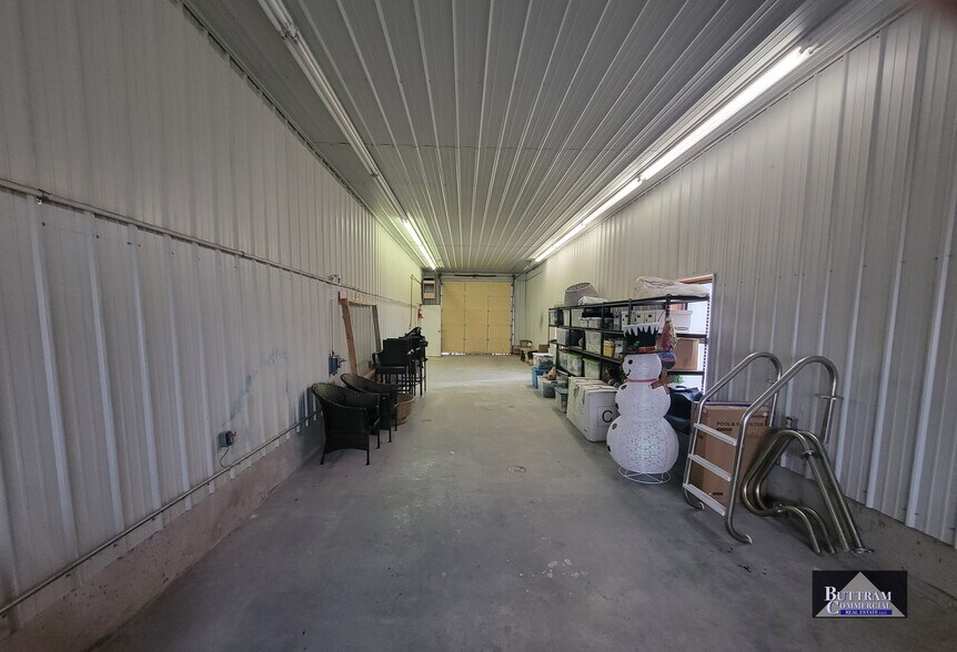 More Photos Of 1801 N Osage Blvd, Nevada Specialty For Sale