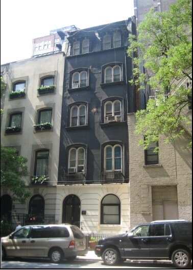 More Photos Of 102 E 30th St, New York Apartments For Lease