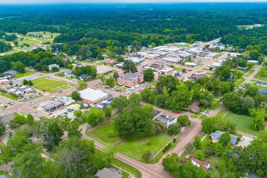 More Photos Of 200 S Fir Ave, Collins Land For Sale