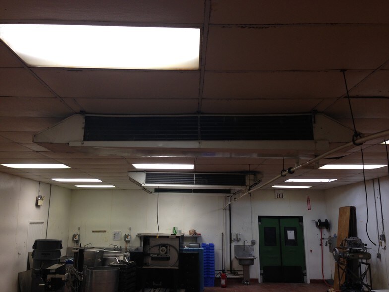 More Photos Of 115 Davis Cir SW, Marietta Food Processing For Sale