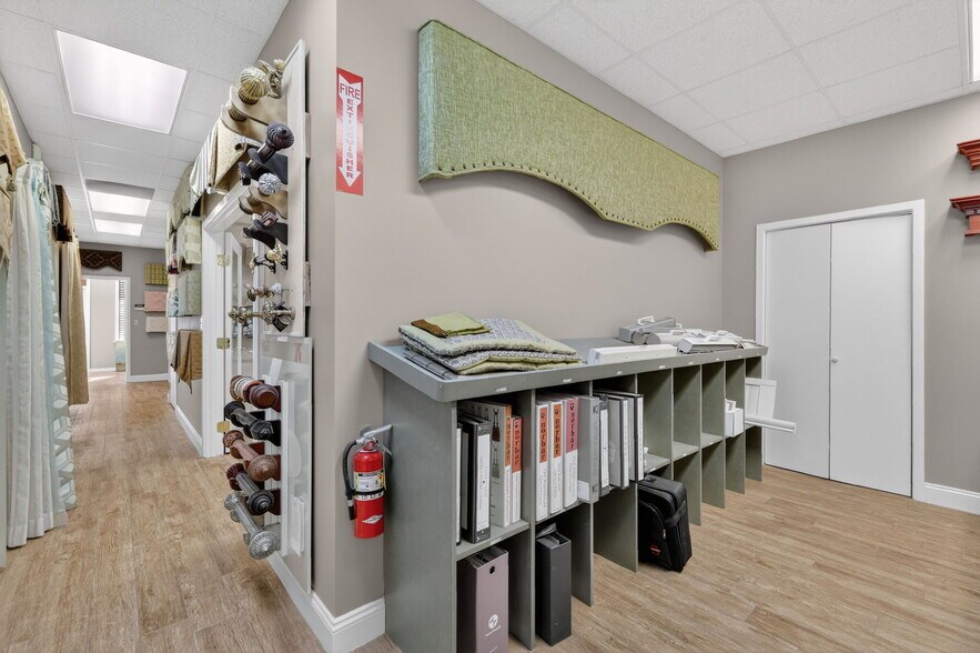 More Photos Of 103 N Main St, Wildwood Storefront For Sale