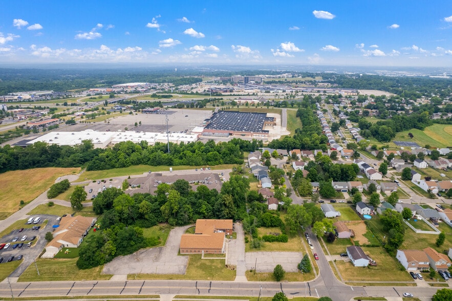 More Photos Of 1050 Kemper Meadow Dr, Cincinnati Religious Facility For Sale