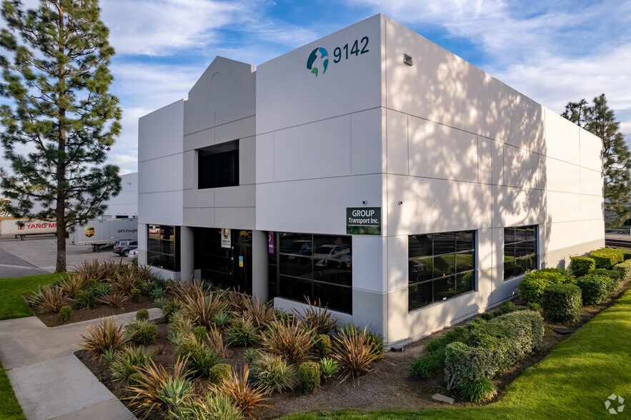 More Photos Of 9142-9160 Norwalk Blvd, Santa Fe Springs Distribution For Lease