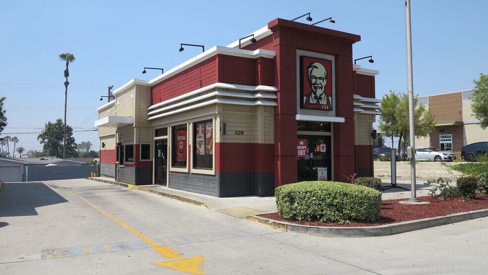 More Photos Of 1128-1164 Huntington Dr, Duarte Freestanding For Sale