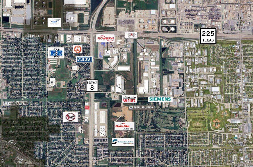 More Photos Of 822 E Sam Houston Pky S, Pasadena Warehouse For Lease