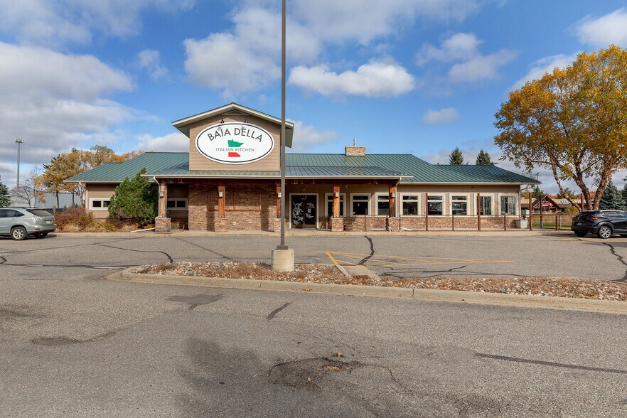 More Photos Of 15115 Edgewood Dr, Brainerd General Retail For Sale