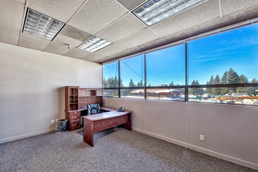 More Photos Of 276 Kingsbury Grade, Stateline Unknown For Lease