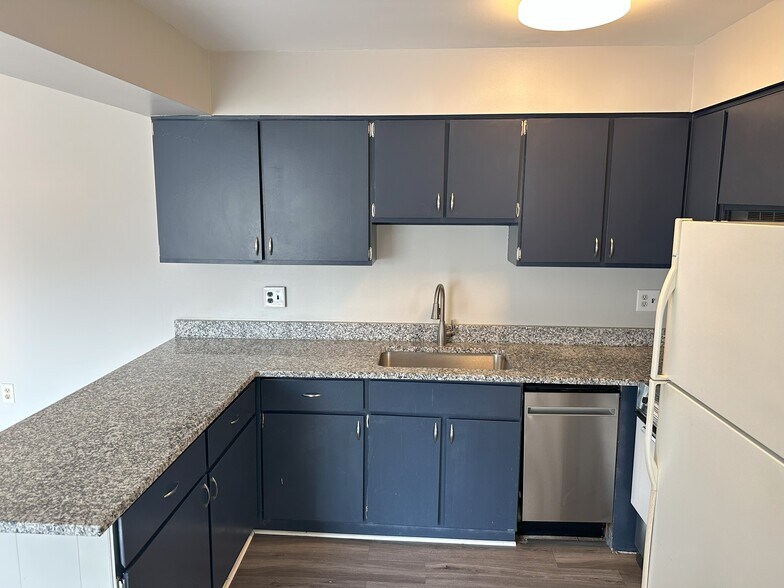 More Photos Of 120 S Prospect St, Ypsilanti Apartments For Sale