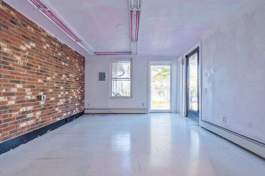 More Photos Of 19 N Front St, New Paltz Freestanding For Sale